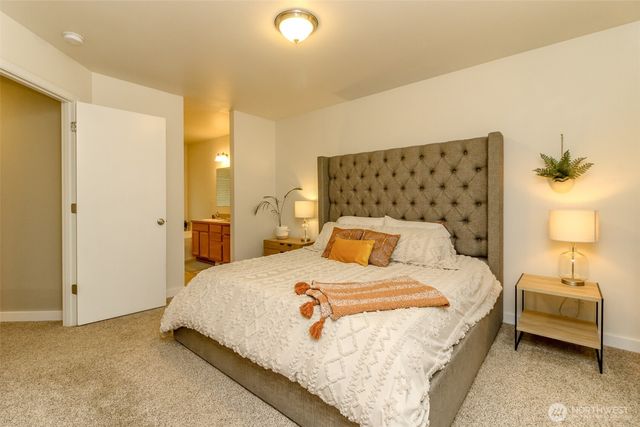 17942 Clear Lake Boulevard SE, Yelm, WA 98597