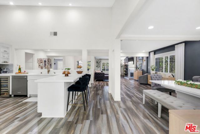 24550 Gardenstone Lane, Los Angeles, CA 91307