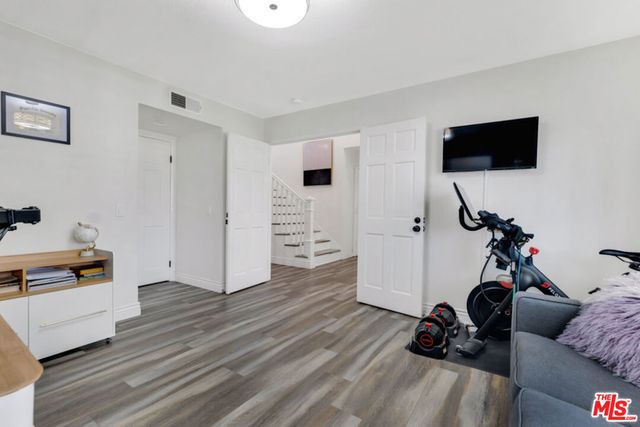 24550 Gardenstone Lane, Los Angeles, CA 91307