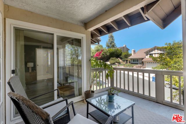 24550 Gardenstone Lane, Los Angeles, CA 91307