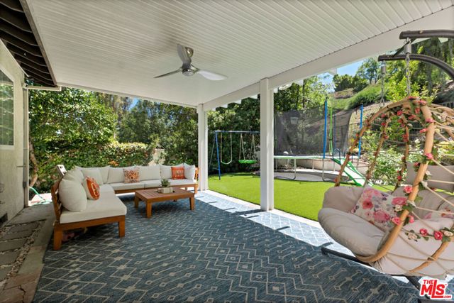 24550 Gardenstone Lane, Los Angeles, CA 91307