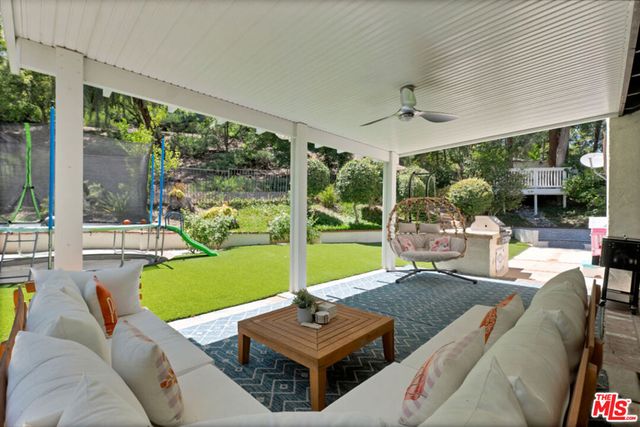 24550 Gardenstone Lane, Los Angeles, CA 91307