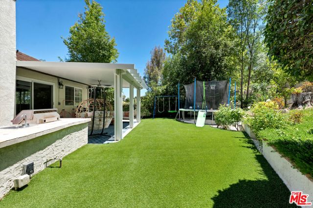 24550 Gardenstone Lane, Los Angeles, CA 91307