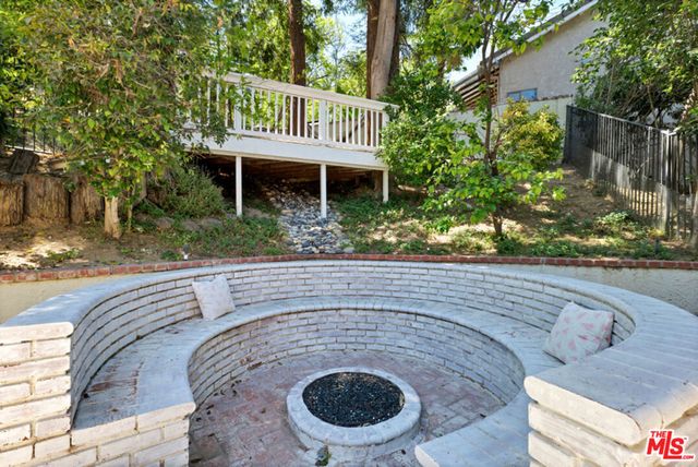 24550 Gardenstone Lane, Los Angeles, CA 91307