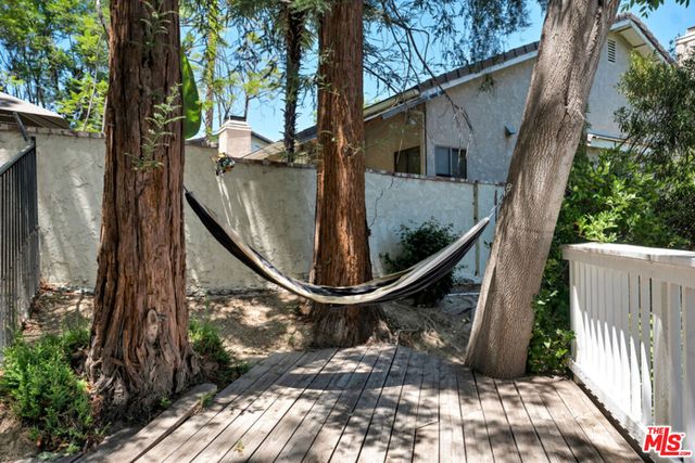 24550 Gardenstone Lane, Los Angeles, CA 91307