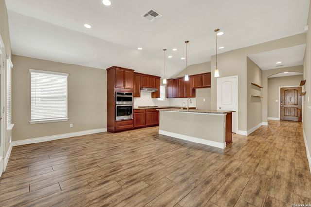 2266 KISKADEE DR, New Braunfels, TX 78132