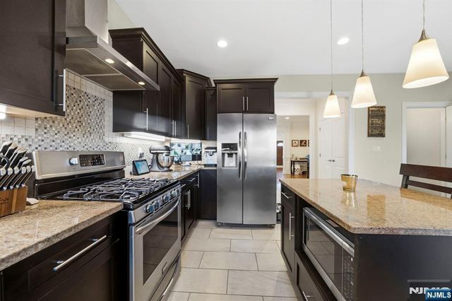 427 Lawton Avenue, Cliffside Park, NJ 07010
