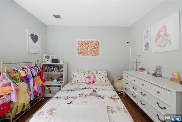 427 Lawton Avenue, Cliffside Park, NJ 07010