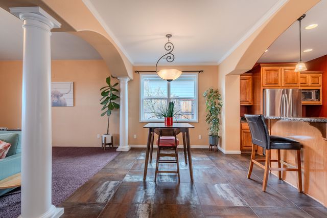 3821 Sherwood Park Drive, Medford, OR 97504