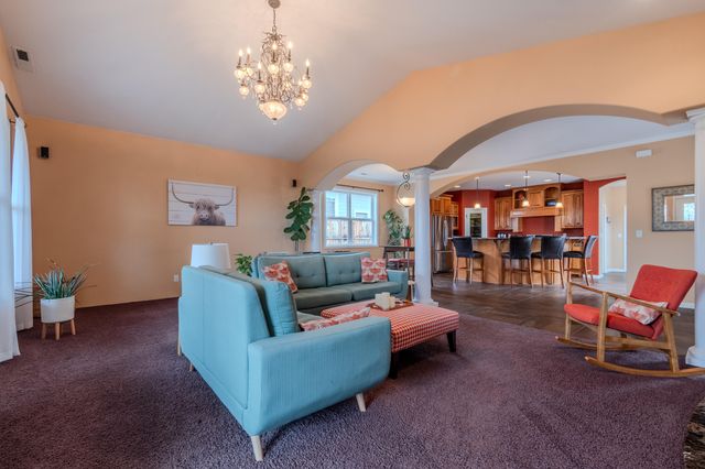 3821 Sherwood Park Drive, Medford, OR 97504