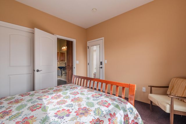 3821 Sherwood Park Drive, Medford, OR 97504