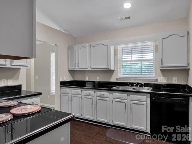 1460 Julius Drive 21, Salisbury, NC 28147