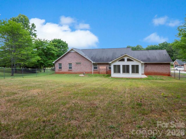 1460 Julius Drive 21, Salisbury, NC 28147