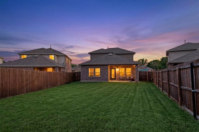 3533 Mildren Bend, Crandall, TX 75114