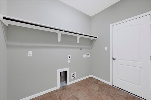 20254 Fossil Valley Lane, Cypress, TX 77433