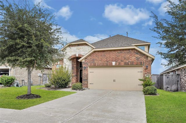 20254 Fossil Valley Lane, Cypress, TX 77433
