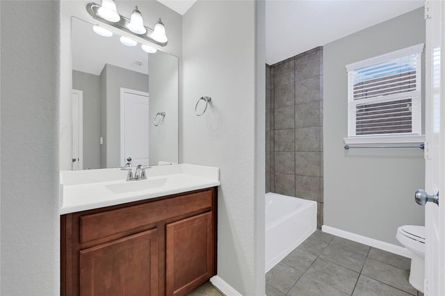 20254 Fossil Valley Lane, Cypress, TX 77433