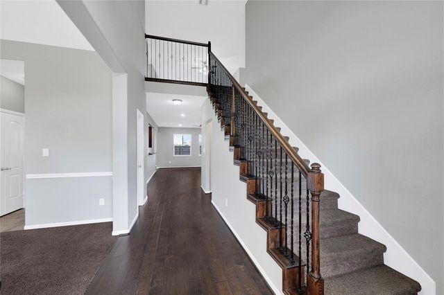 20254 Fossil Valley Lane, Cypress, TX 77433