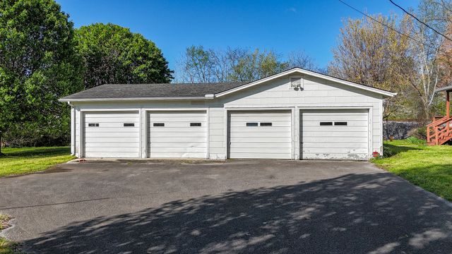 101 Church St, Wartrace, TN 37183
