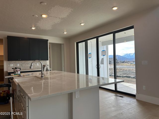 994 S Romney Road, Heber City, UT 84032