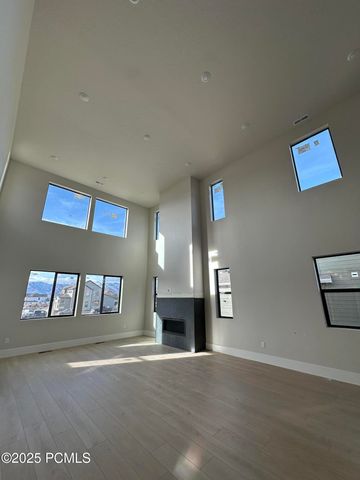 994 S Romney Road, Heber City, UT 84032