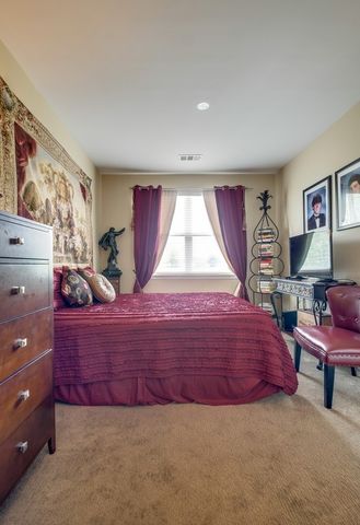 3000 Vanderbilt Pl Apt 421, Nashville, TN 37212