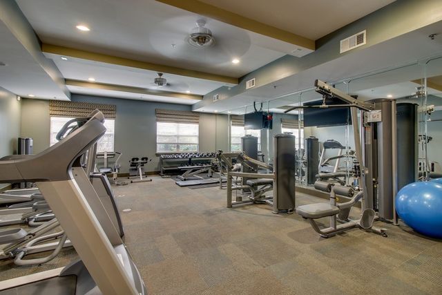 3000 Vanderbilt Pl Apt 421, Nashville, TN 37212