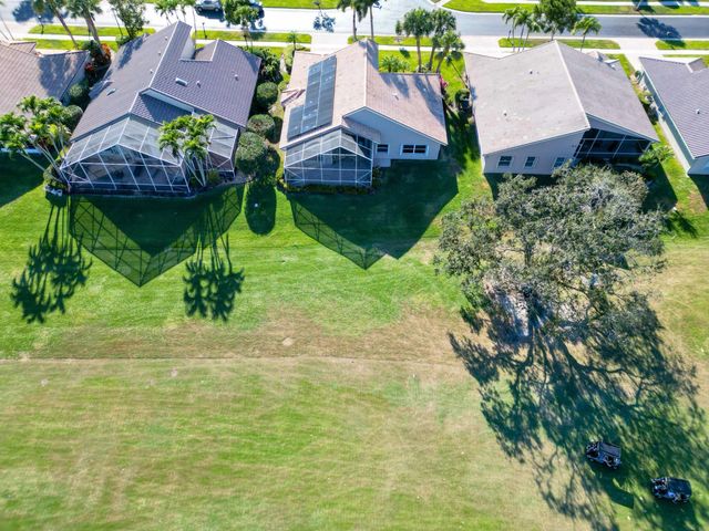 7170 Falls Road E, Boynton Beach, FL 33437