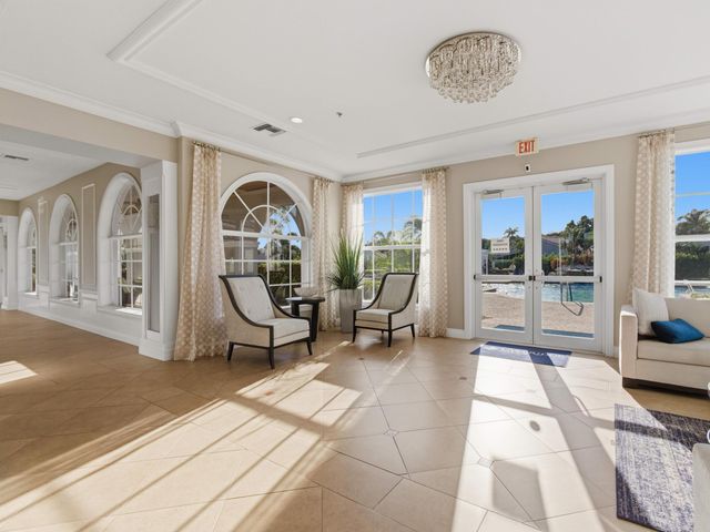 7170 Falls Road E, Boynton Beach, FL 33437