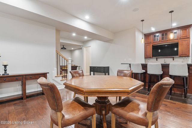 5401 Farm Spring Ct, Prospect, KY 40059