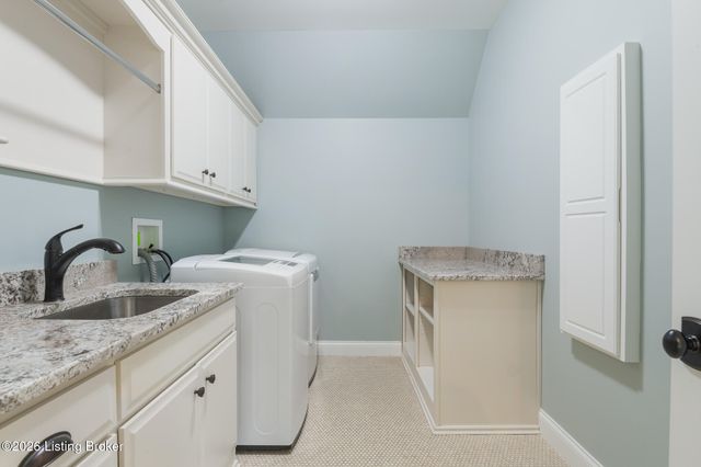 5401 Farm Spring Ct, Prospect, KY 40059