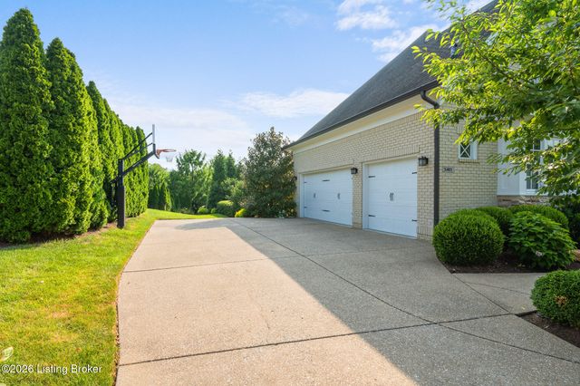 5401 Farm Spring Ct, Prospect, KY 40059