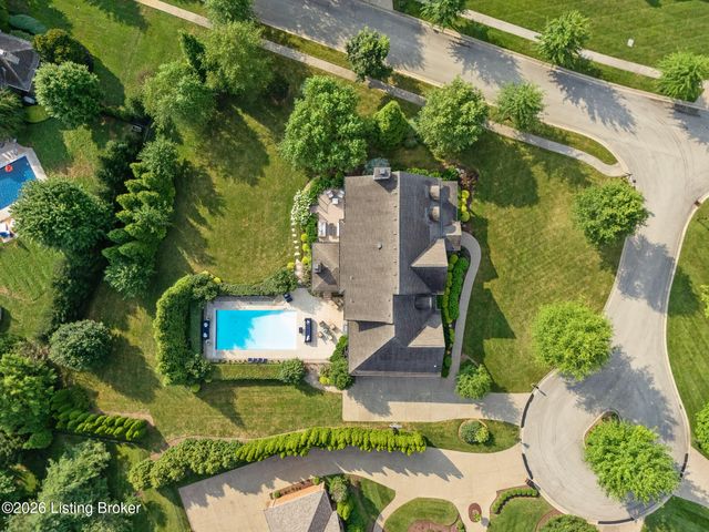 5401 Farm Spring Ct, Prospect, KY 40059