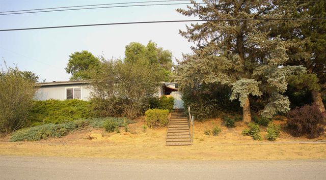 10511 S Cheney St, Cheney, WA 99004