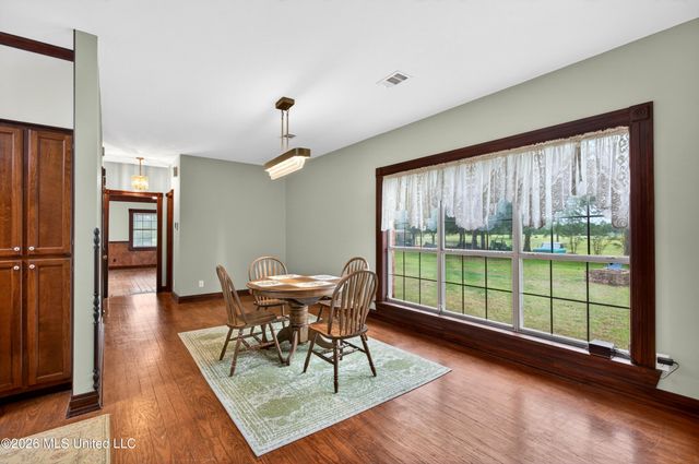 11493 White Star Road, Biloxi, MS 39532