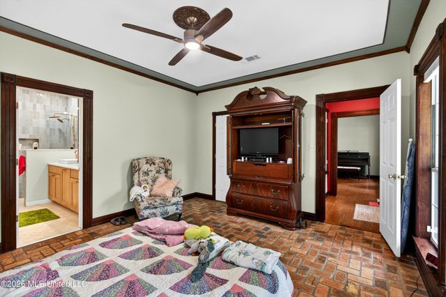 11493 White Star Road, Biloxi, MS 39532