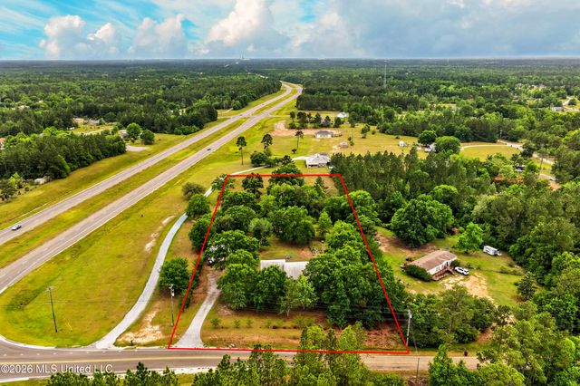11493 White Star Road, Biloxi, MS 39532