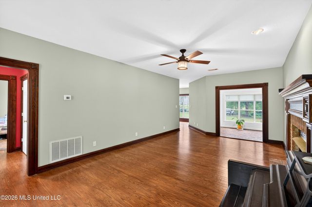 11493 White Star Road, Biloxi, MS 39532