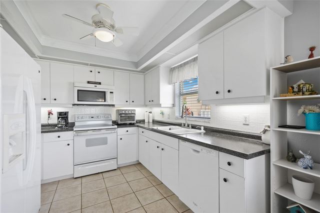 5800 SABAL TRACE DRIVE 301, North Port, FL 34287