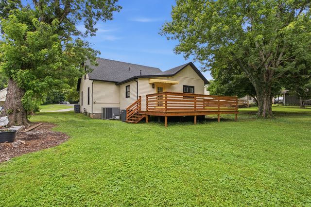 105 Warren St, Mcminnville, TN 37110
