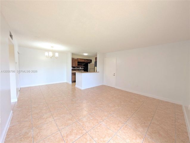 10765 SW 108th Ave 303, Miami, FL 33176