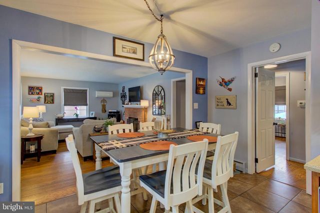 825 ROBIN RD, Lancaster, PA 17601