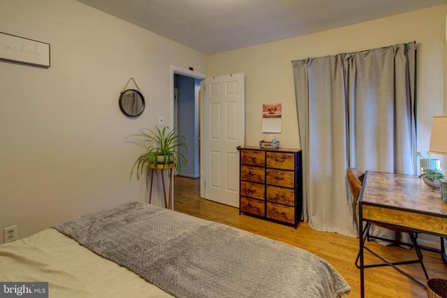 825 ROBIN RD, Lancaster, PA 17601