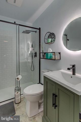 825 ROBIN RD, Lancaster, PA 17601