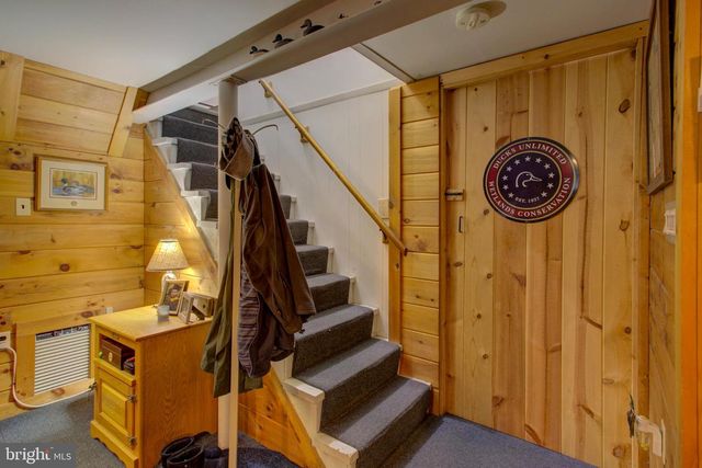 825 ROBIN RD, Lancaster, PA 17601