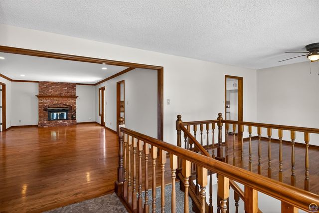 3347 SW Nottingham RD, Topeka, KS 66614