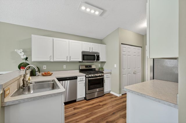 2474 SE Springtree Place, Stuart, FL 34997