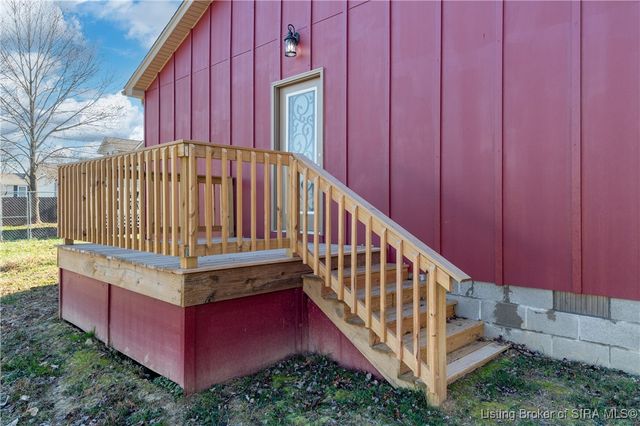 232 E Main Street, Austin, IN 47102