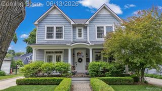 142 Griggs Street, Rochester, MI 48307
