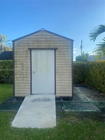 5600 SW 112th Ct, Miami, FL 33173